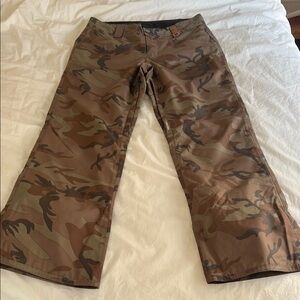 Holden Men's Camouflage Snowboard Pants